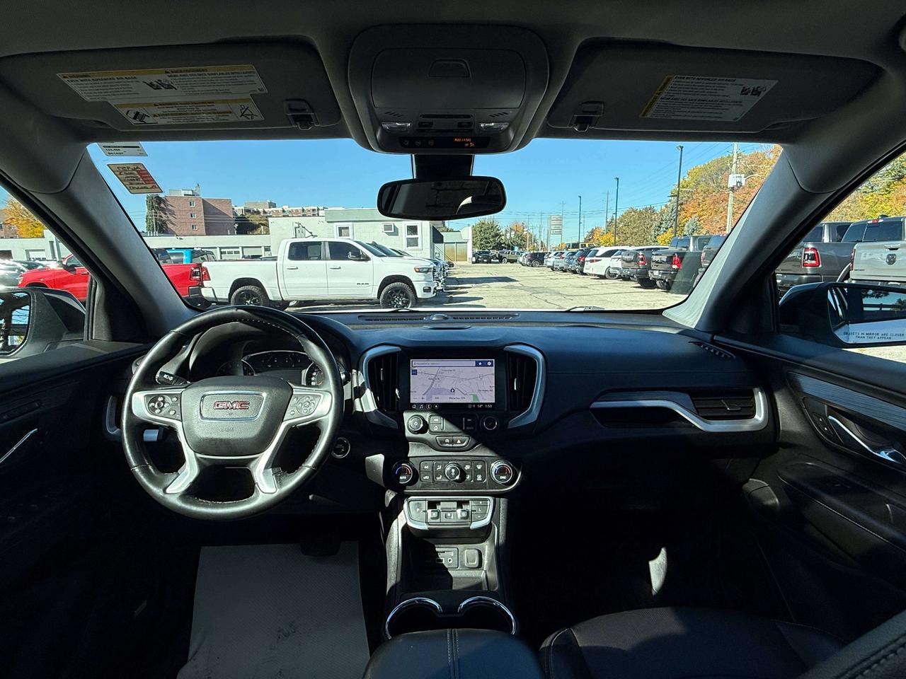 2023 GMC Terrain SLT | BLIND SPOT | SUNROOF | NAVIGATION | Photo