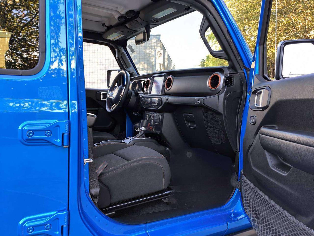 2023 Jeep Gladiator Mojave | Heated Seats | HydroBlue | Hard Top | 4X4 Photo