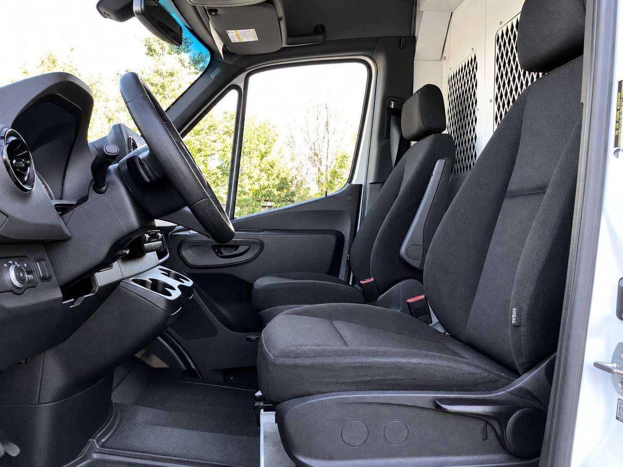 2025 Mercedes-Benz Sprinter 2500 HighRoof Diesel 170" WB | CargoPartition RWD Photo