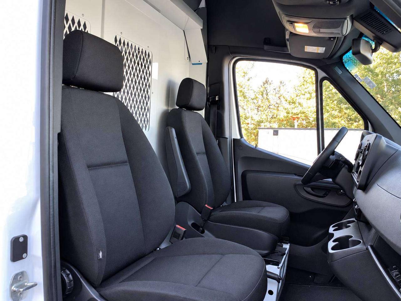 2025 Mercedes-Benz Sprinter 2500 HighRoof Diesel 170" WB | CargoPartition RWD Photo