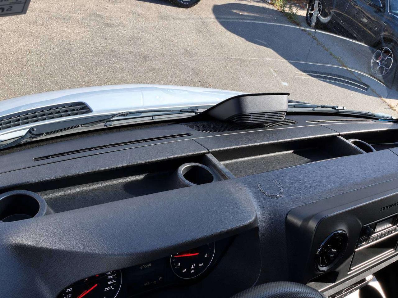 2025 Mercedes-Benz Sprinter 2500 HighRoof Diesel 170" WB | CargoPartition RWD Photo