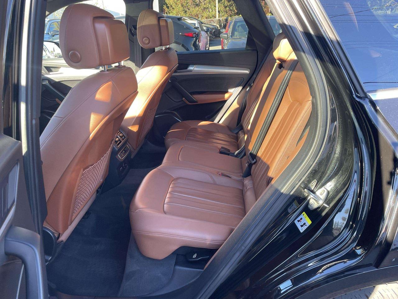 2023 Audi Q5 45 Progressiv Photo