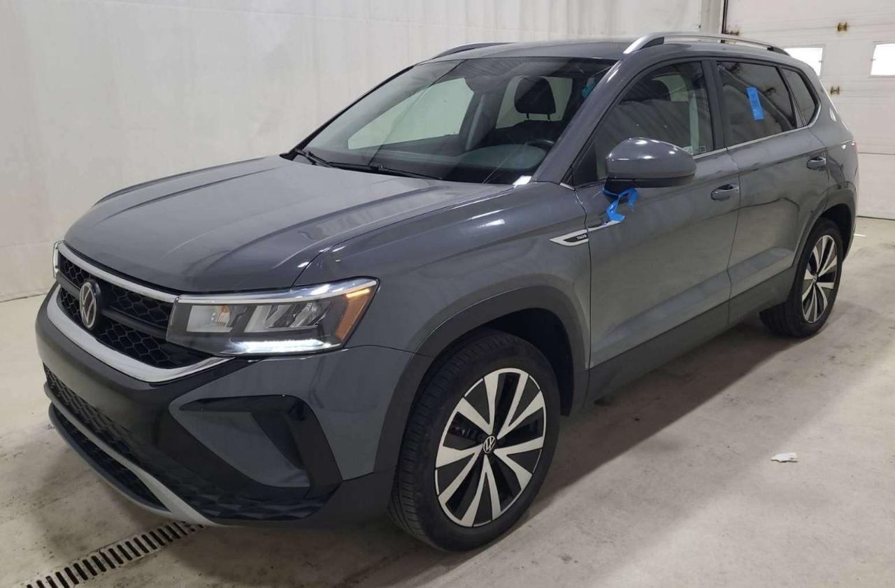 2023 Volkswagen Taos COMFORTLINE| CLEAN CARFAX| HTD STEERING| CARPLAY Photo0