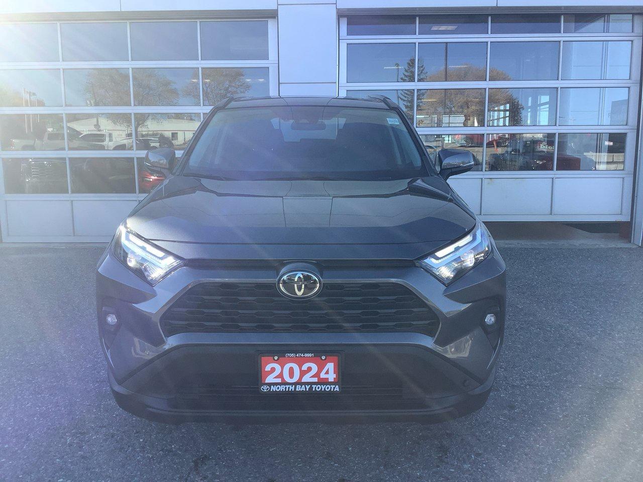 2024 Toyota RAV4 XLE Photo0