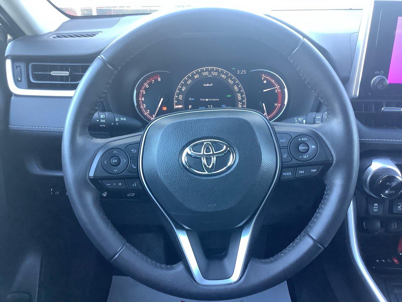 2024 Toyota RAV4 XLE Photo