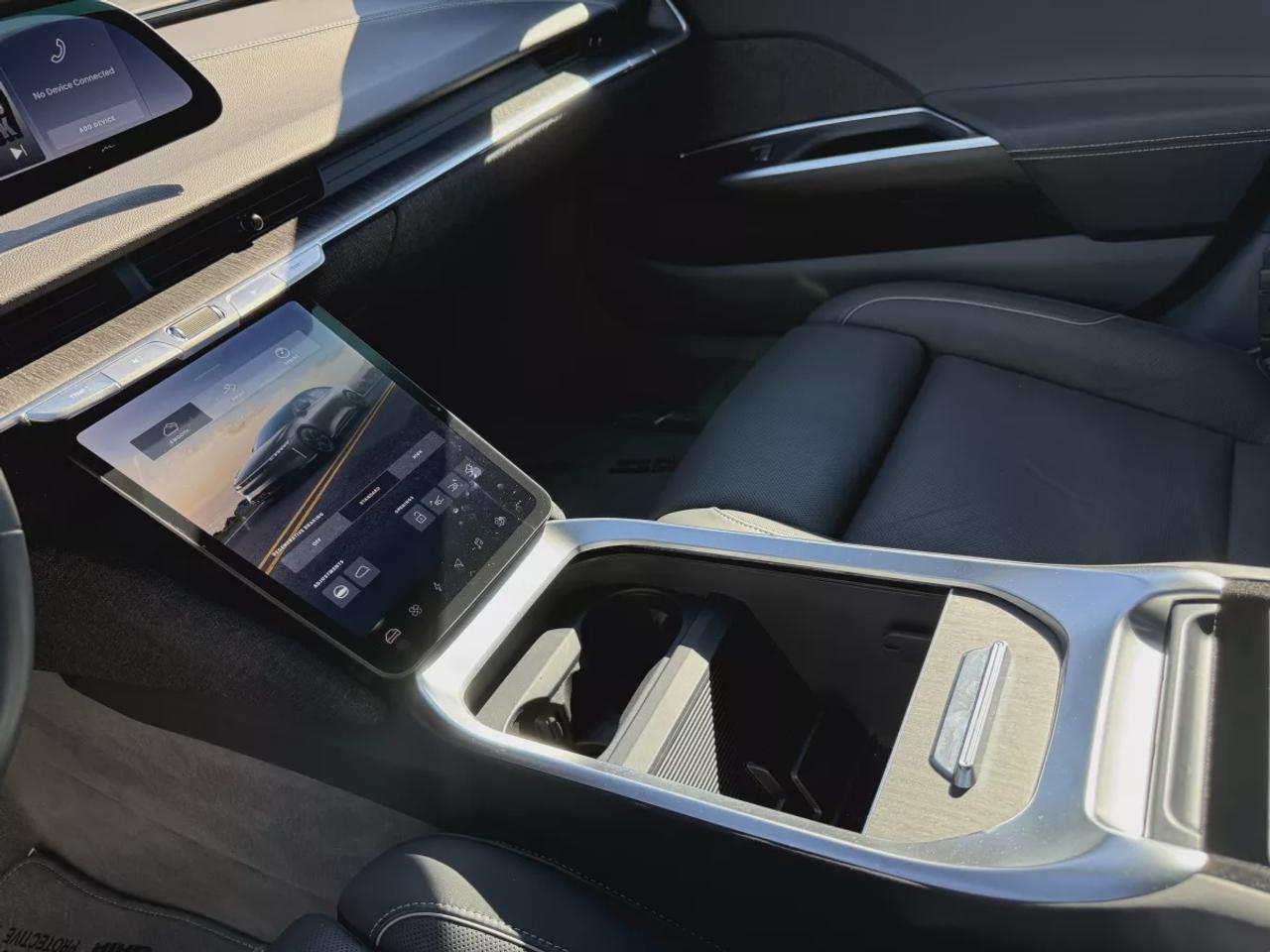 2024 Lucid Air Touring | Electric | AWD | Automatic | Low Kms | Alloy Wheels | Leather Seats | Climate Control | Navigation Photo