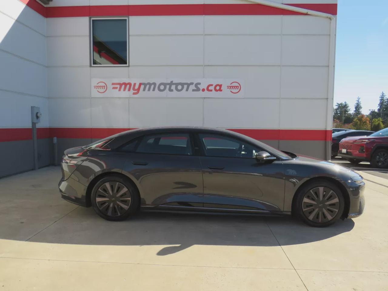 2024 Lucid Air Touring | Electric | AWD | Automatic | Low Kms | Alloy Wheels | Leather Seats | Climate Control | Navigation Photo