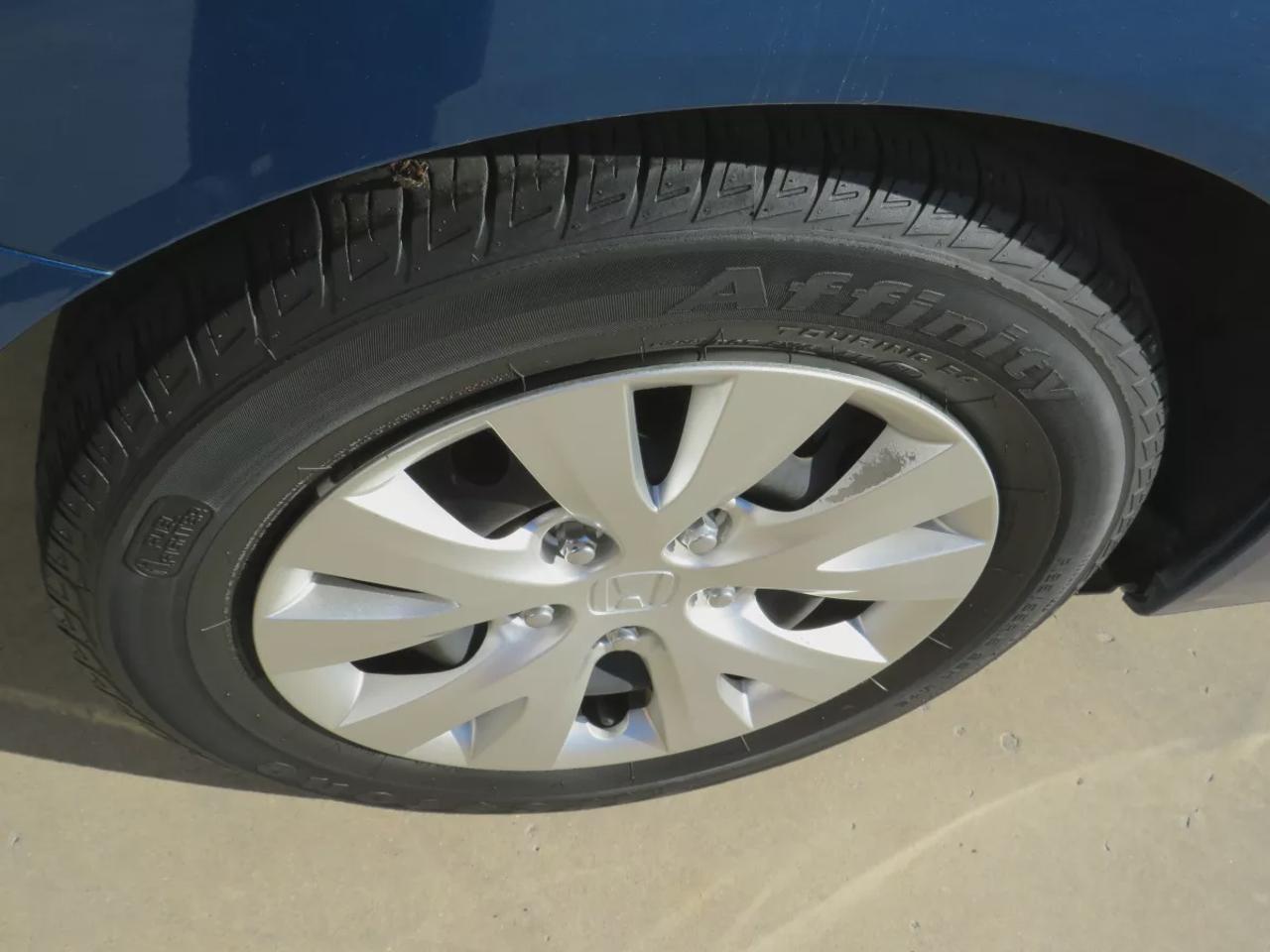 2012 Honda Civic Sdn LX Photo
