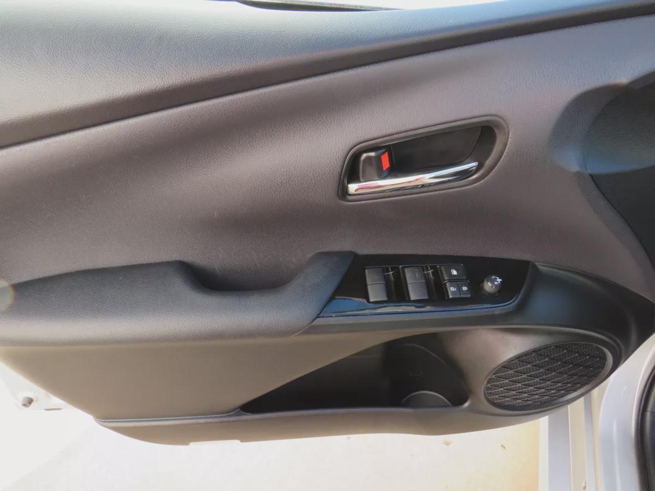 2022 Toyota Prius Prime LE Photo