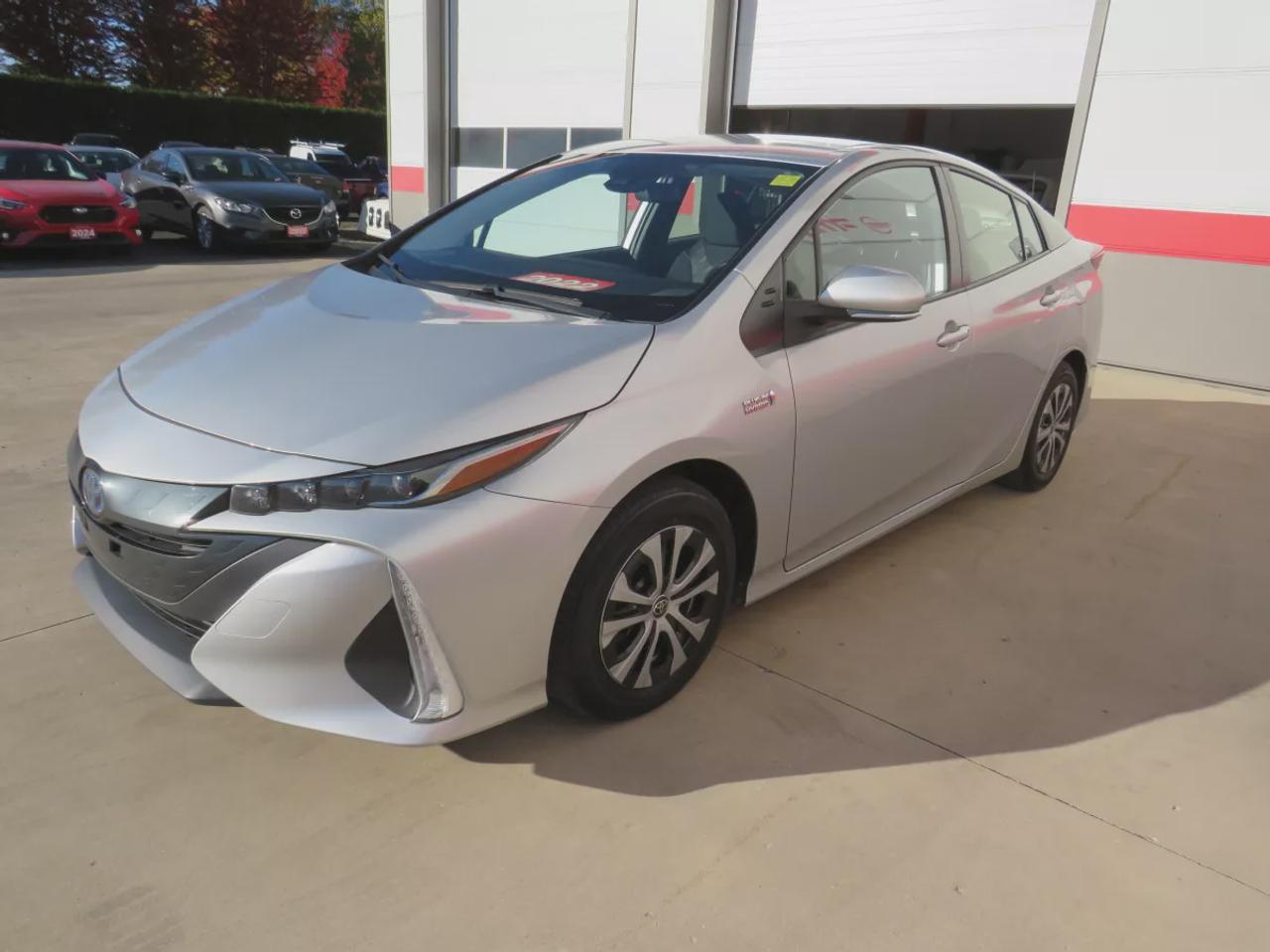 2022 Toyota Prius Prime LE Photo