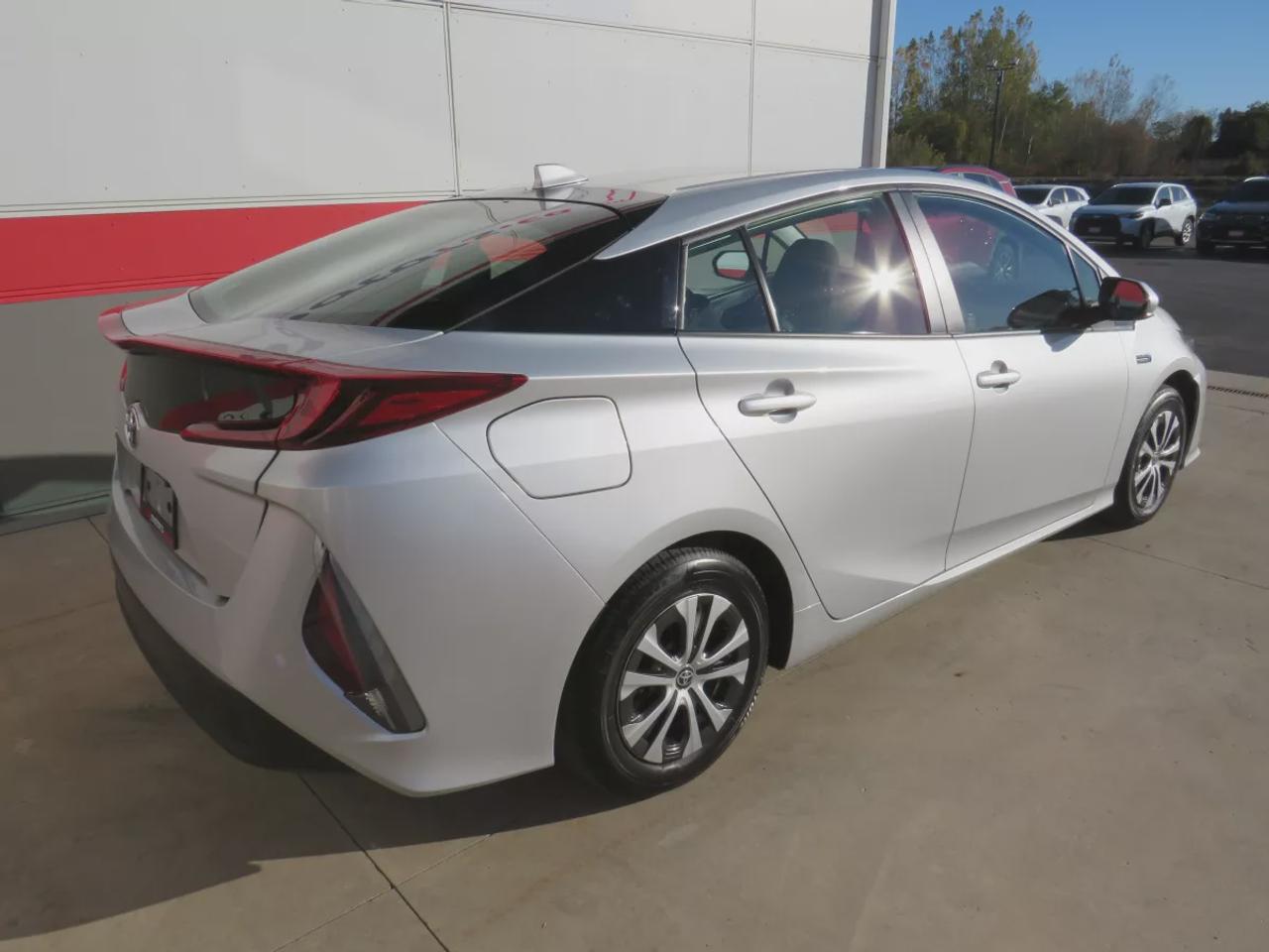 2022 Toyota Prius Prime LE Photo