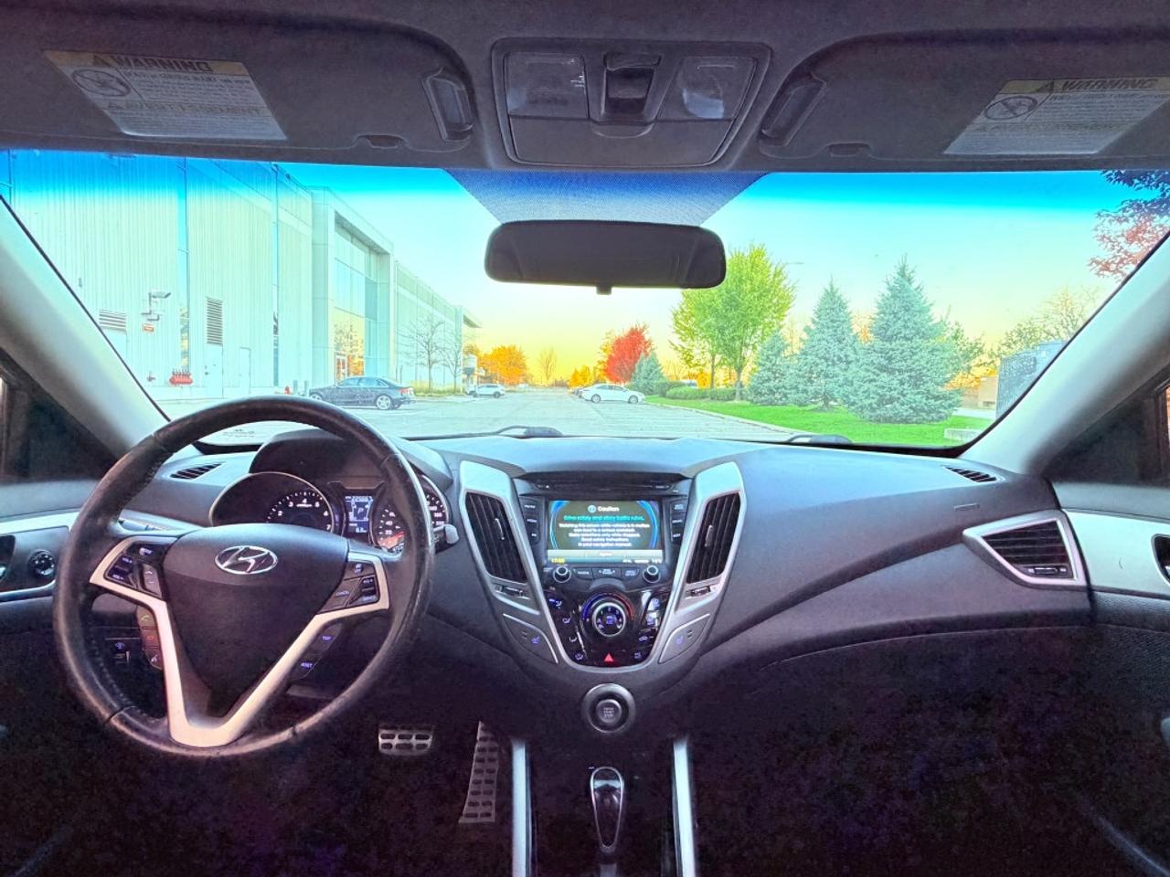 2013 Hyundai Veloster 3dr Cpe Auto w/Tech Hatchback Photo