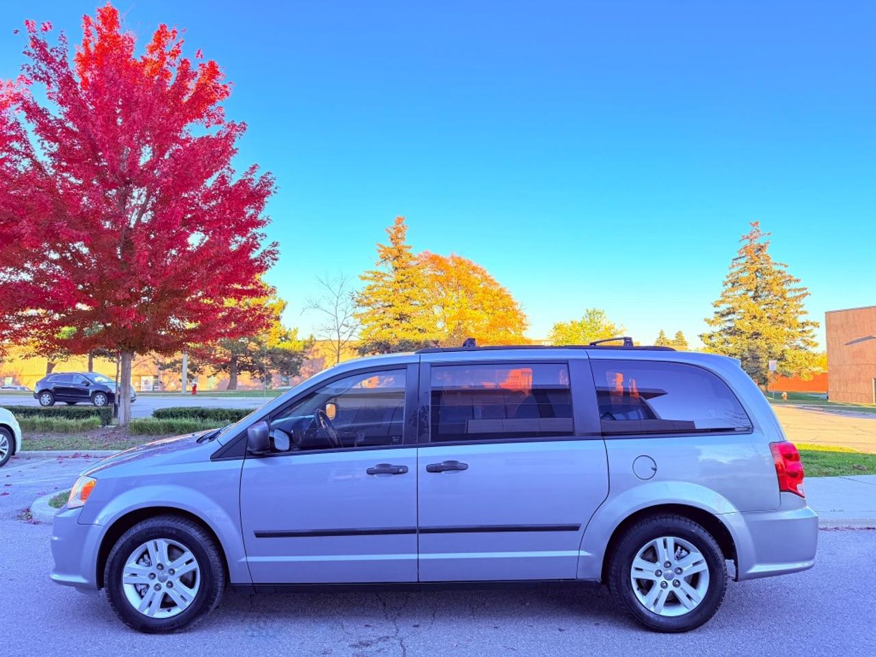 2014 Dodge Grand Caravan AVP/SE Front-wheel Drive Passenger Van Automatic Photo