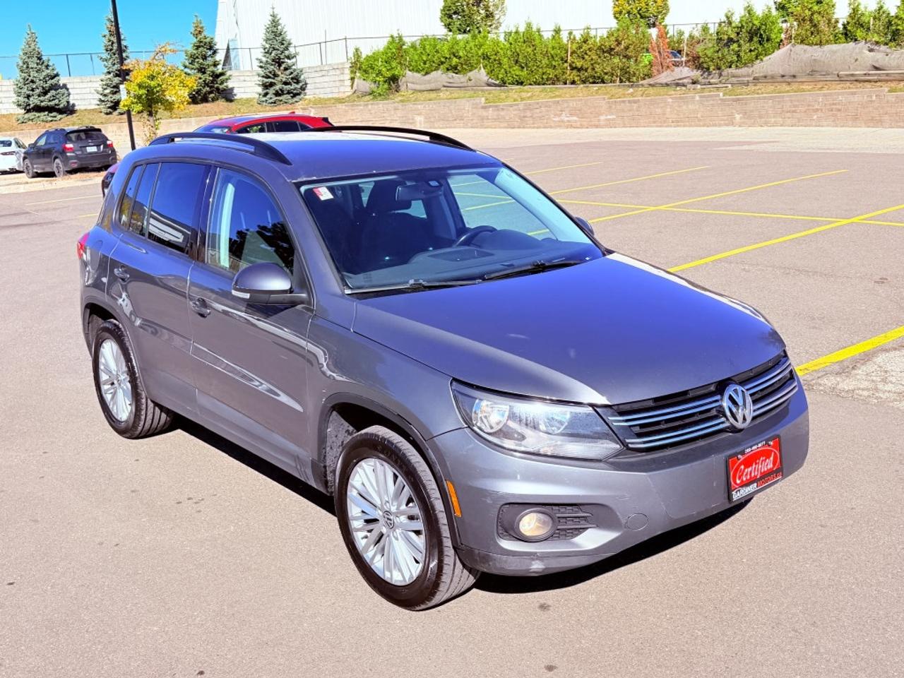 2016 Volkswagen Tiguan 4MOTION 4dr Auto Photo