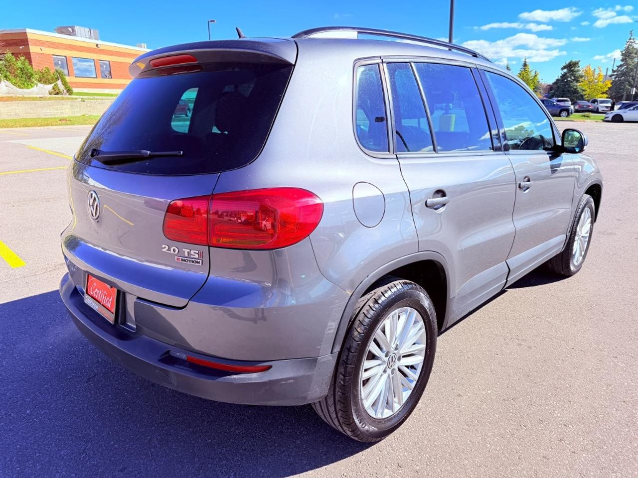 2016 Volkswagen Tiguan 4MOTION 4dr Auto Photo