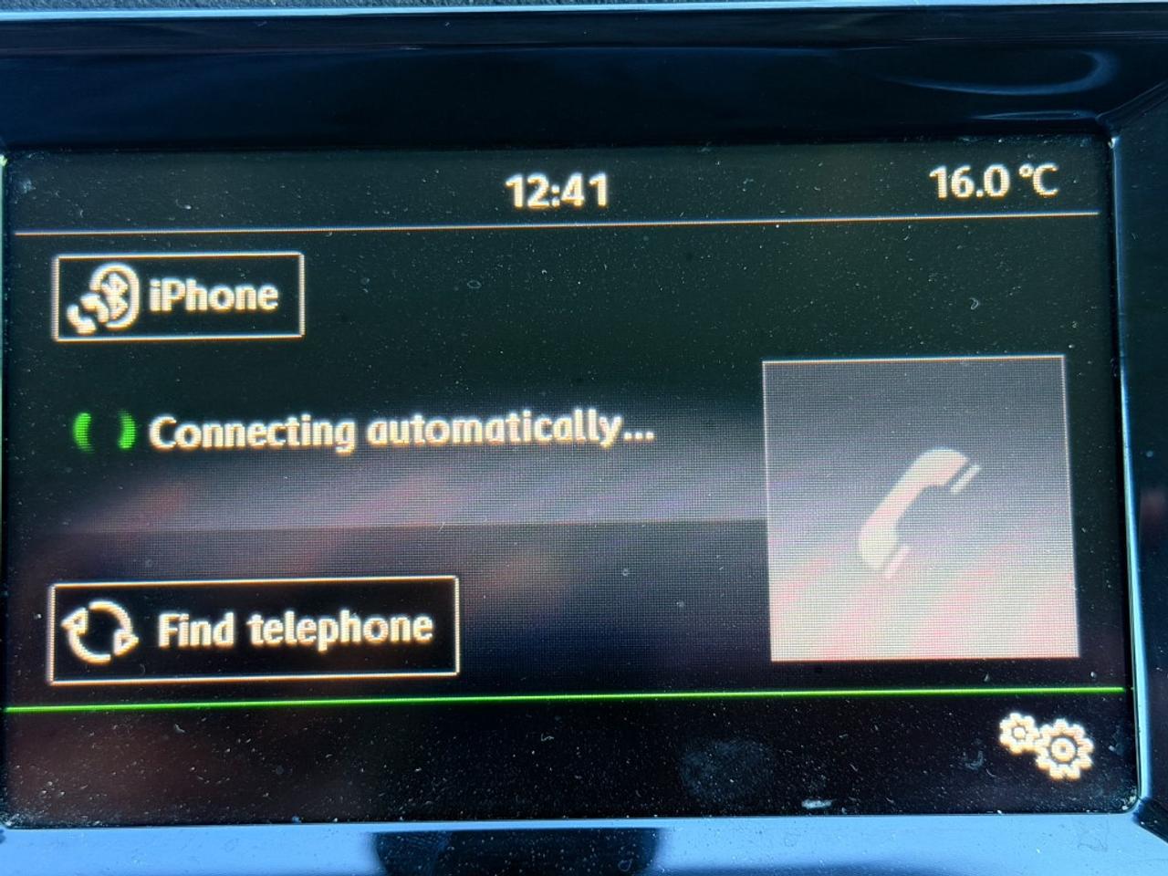 2016 Volkswagen Tiguan 4MOTION 4dr Auto Photo