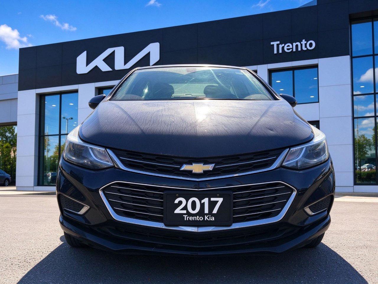 2017 Chevrolet Cruze Premier Photo
