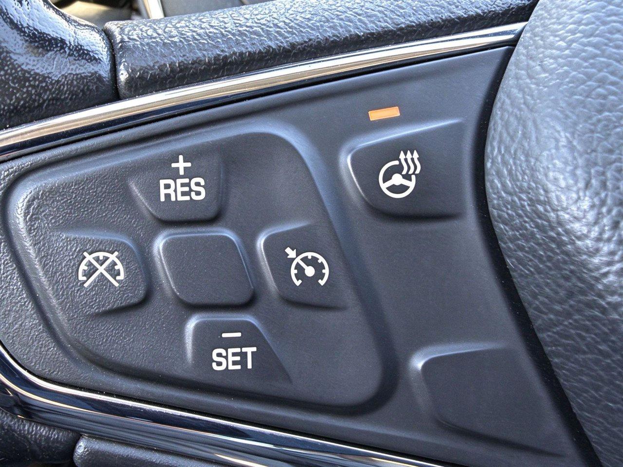 2017 Chevrolet Cruze Premier Photo