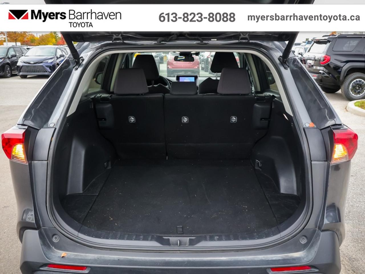 2024 Toyota RAV4 Hybrid XLE  - Sunroof -  Power Liftgate Photo