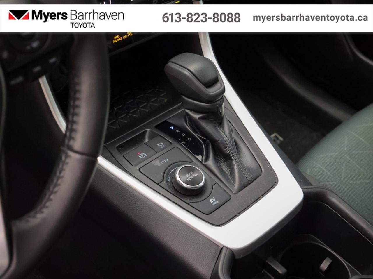2024 Toyota RAV4 Hybrid XLE  - Sunroof -  Power Liftgate Photo