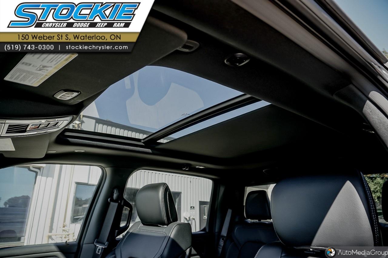 2025 RAM 1500 SPORT 4X4 CREW CAB 5'7" BOX Photo