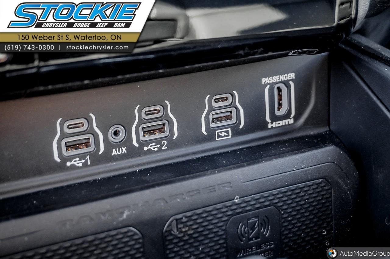 2025 RAM 1500 SPORT 4X4 CREW CAB 5'7" BOX Photo