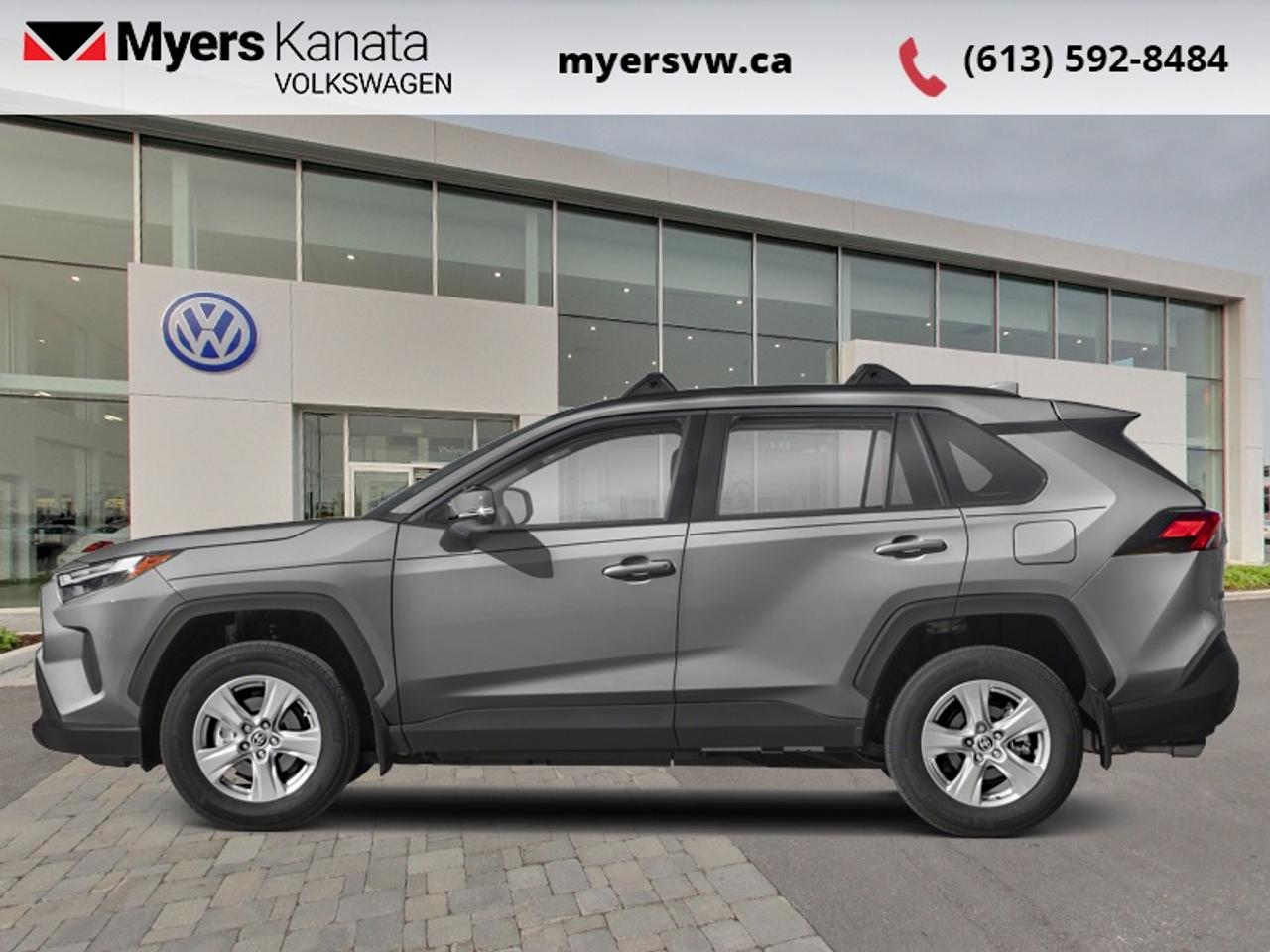 2022 Toyota RAV4 XLE  - Sunroof -  Power Liftgate Photo0