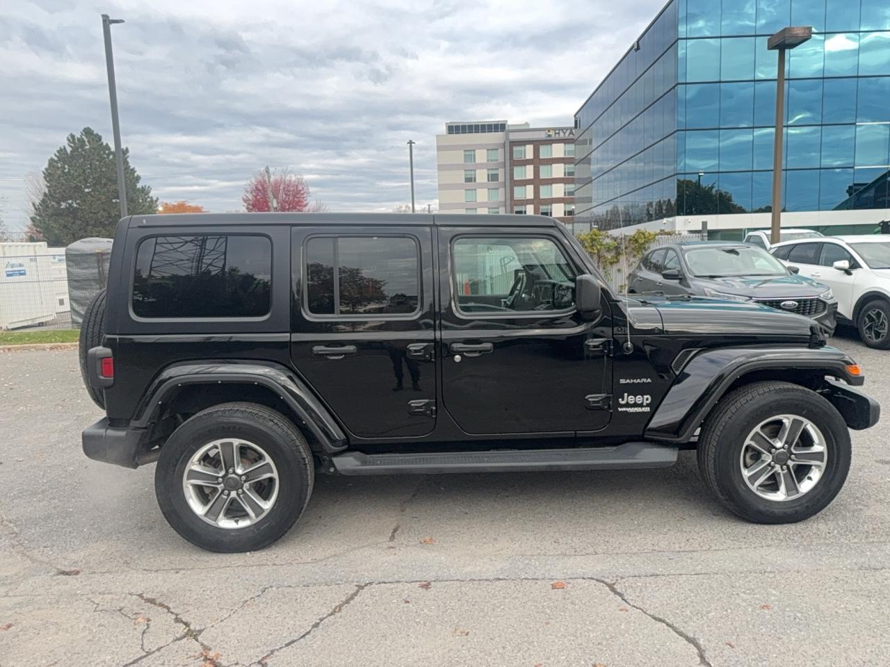 2021 Jeep Wrangler Unlimited Sahara Photo