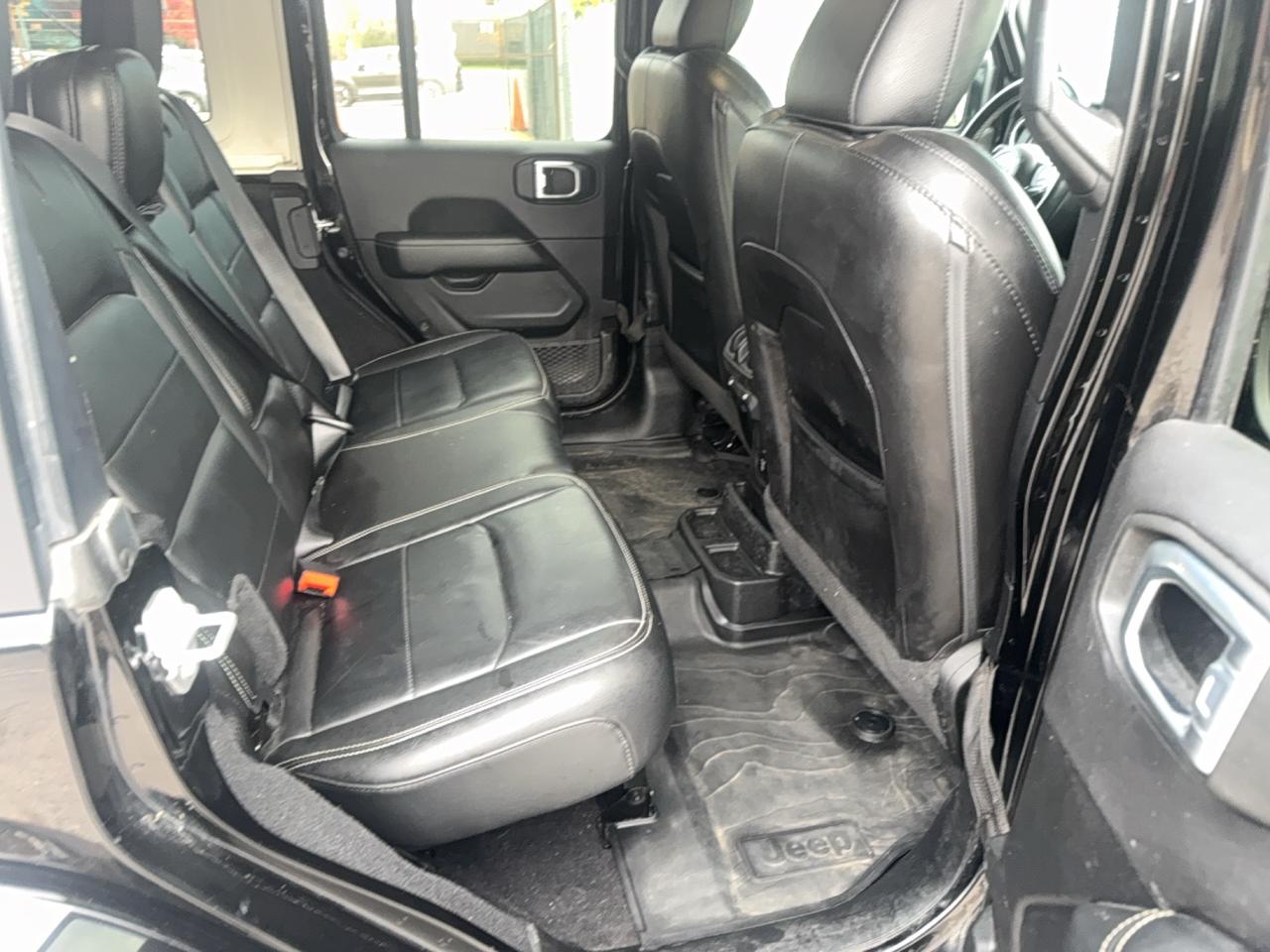 2021 Jeep Wrangler Unlimited Sahara Photo