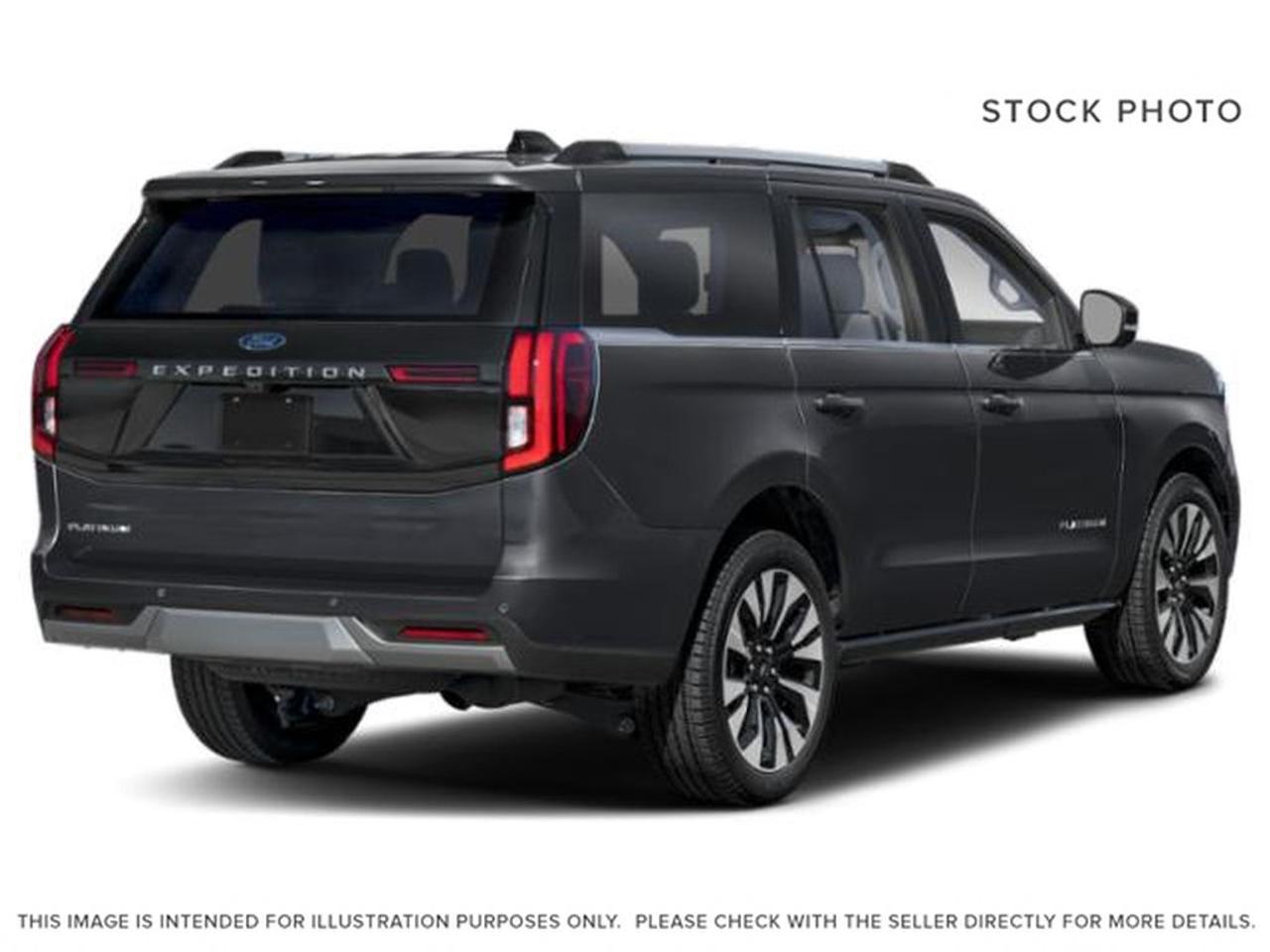 2025 Ford Expedition Platinum Photo2