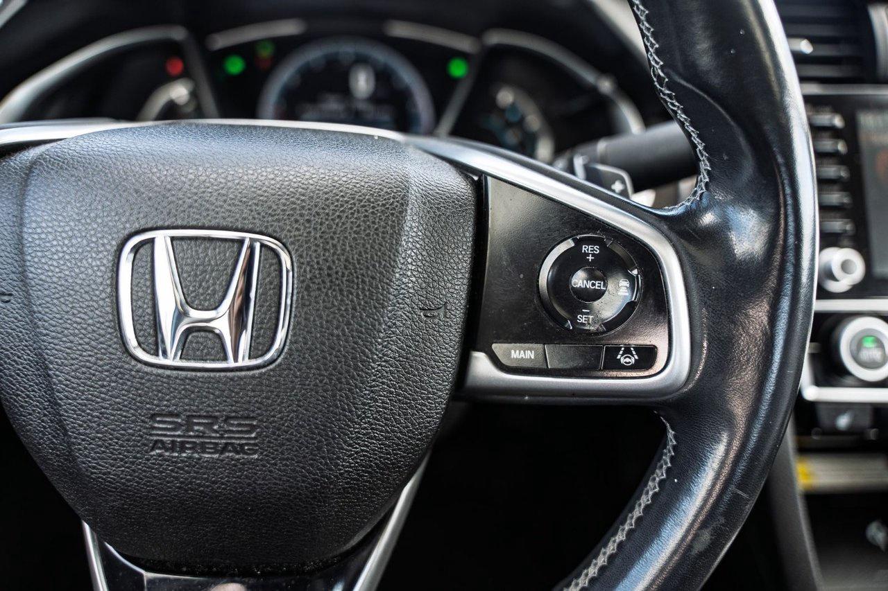 2020 Honda Civic Sedan Touring Photo