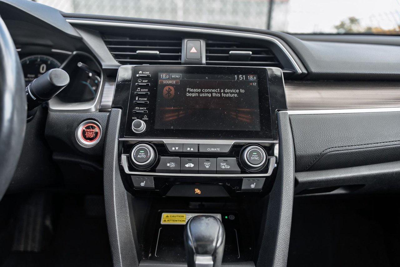 2020 Honda Civic Sedan Touring Photo