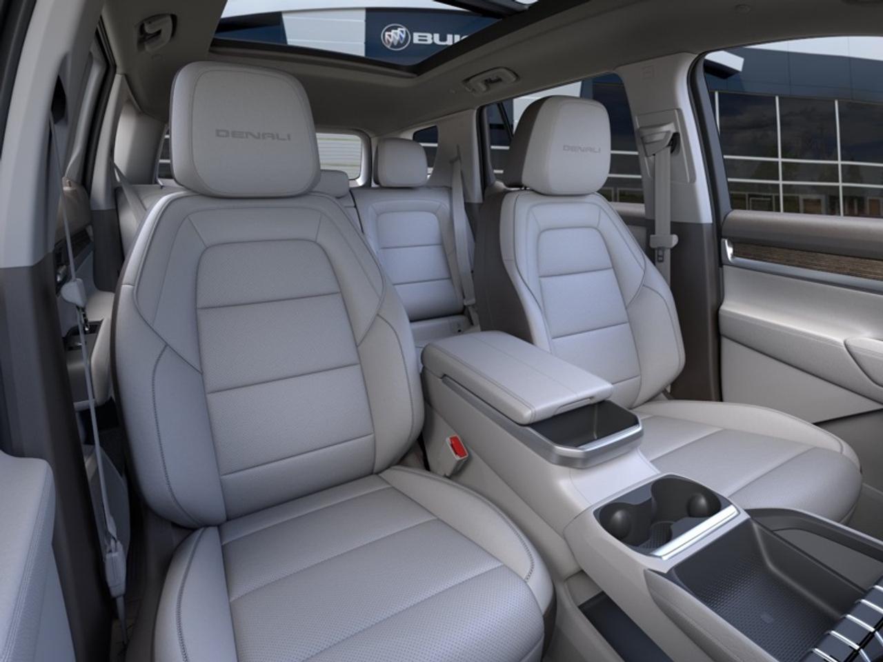 2027 GMC Terrain AWD Denali Photo