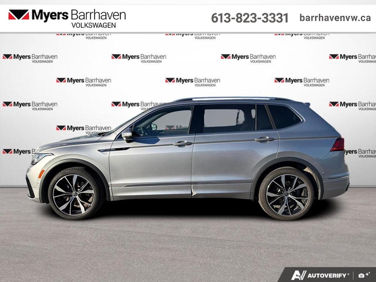 2023 Volkswagen Tiguan Highline R-Line  - Leather Seats Photo