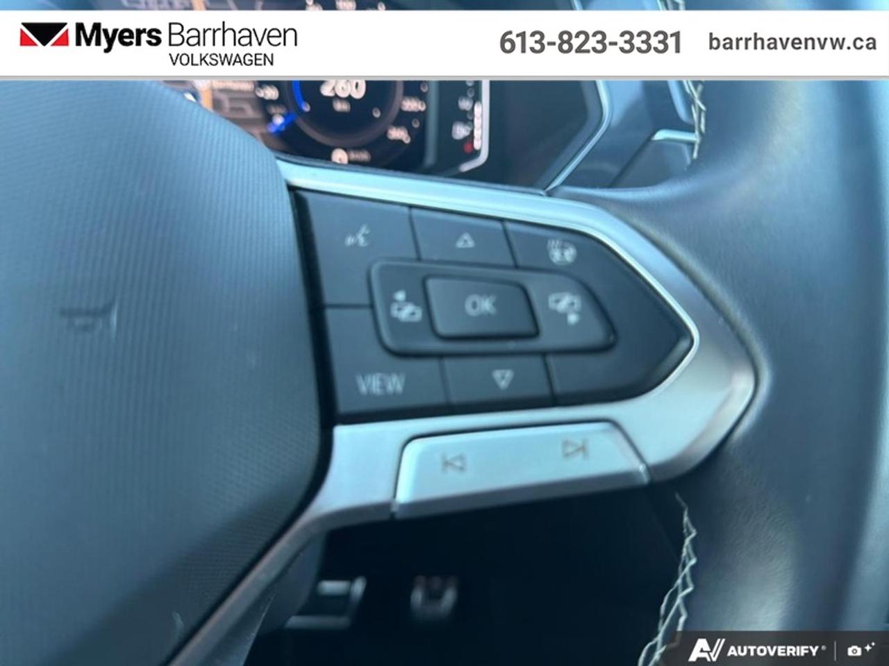 2023 Volkswagen Tiguan Highline R-Line  - Leather Seats Photo