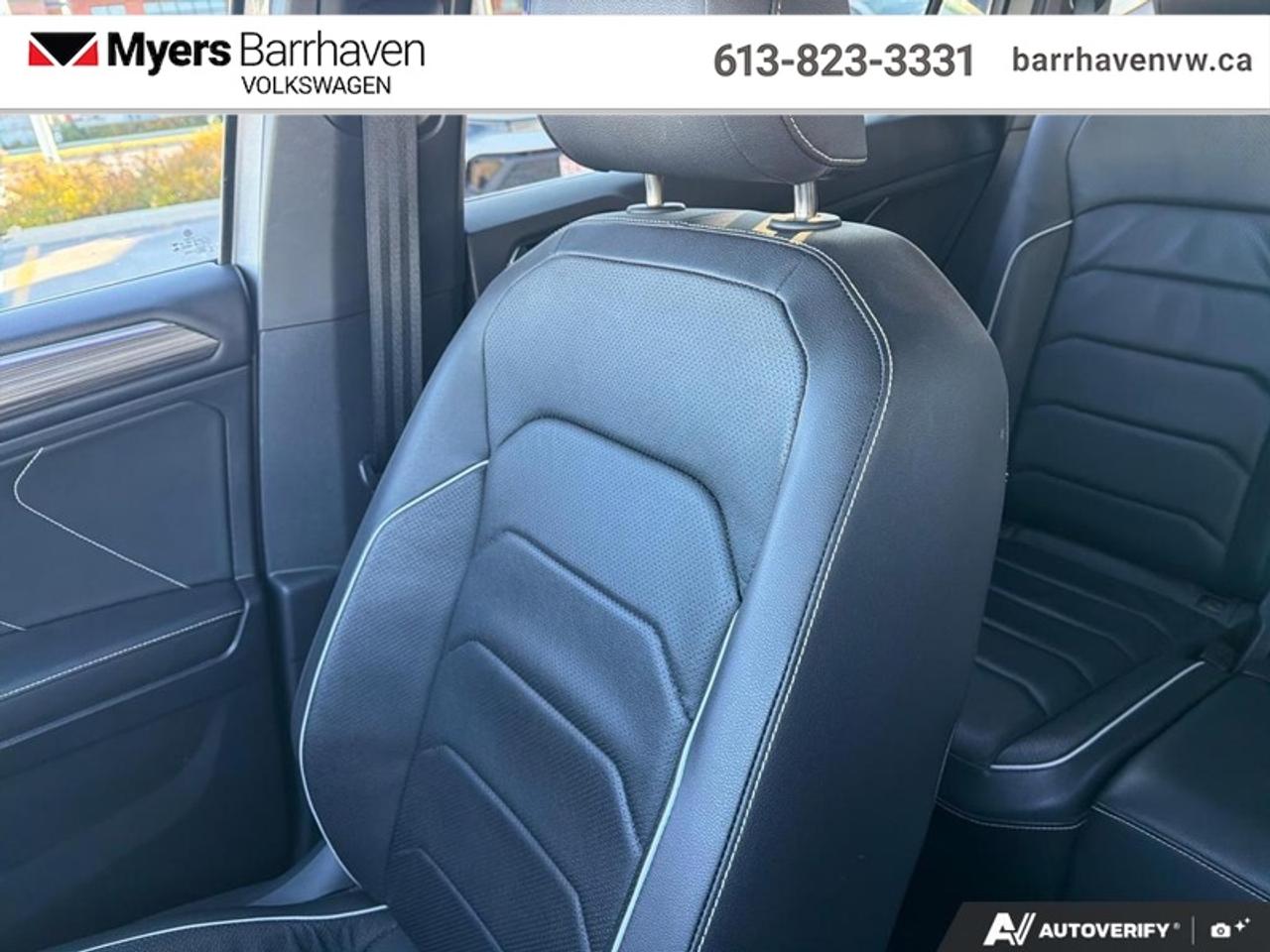 2023 Volkswagen Tiguan Highline R-Line  - Leather Seats Photo