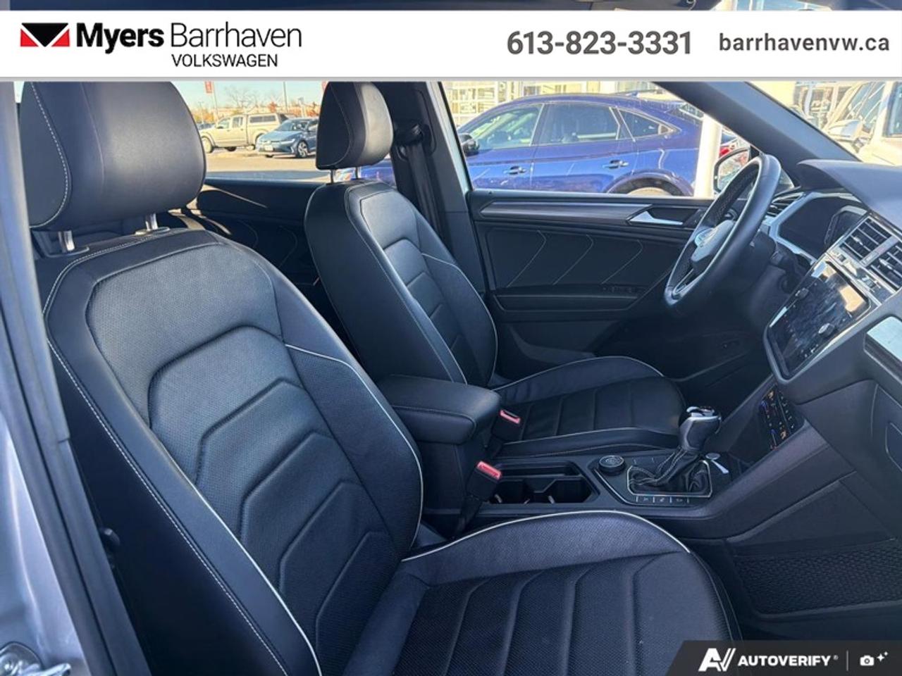 2023 Volkswagen Tiguan Highline R-Line  - Leather Seats Photo