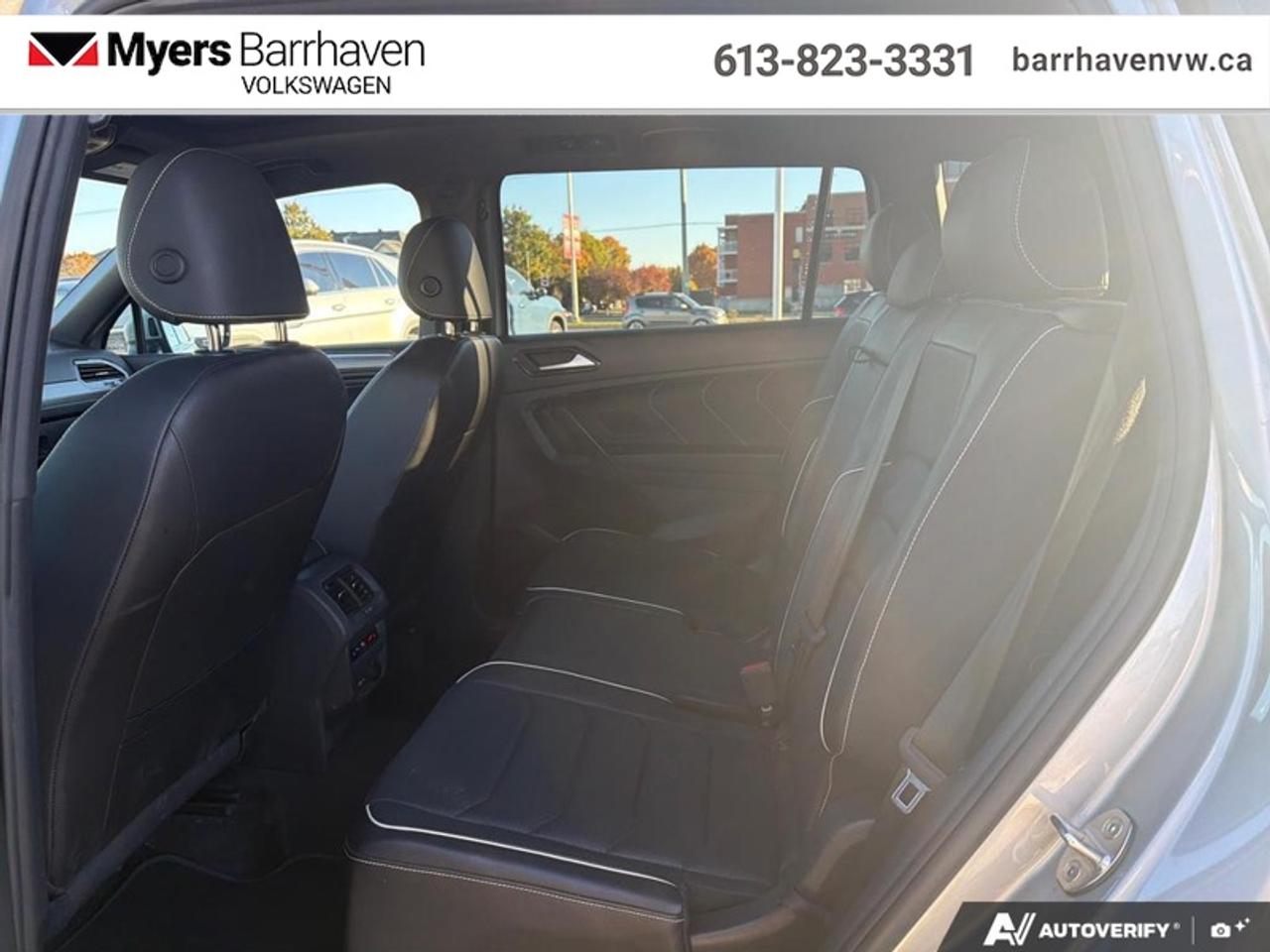 2023 Volkswagen Tiguan Highline R-Line  - Leather Seats Photo