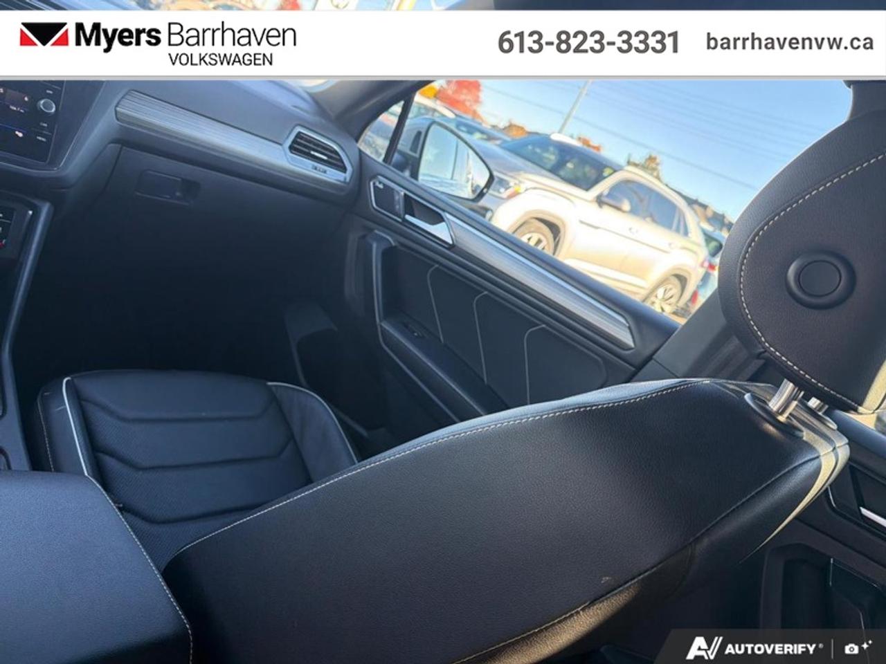 2023 Volkswagen Tiguan Highline R-Line  - Leather Seats Photo