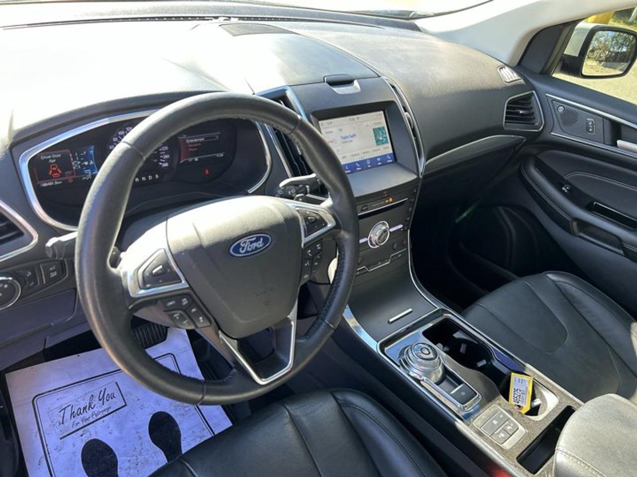 2019 Ford Edge Titanium AWD | Pano. Roof | Leather Seats | Heated Steering Wheel Photo