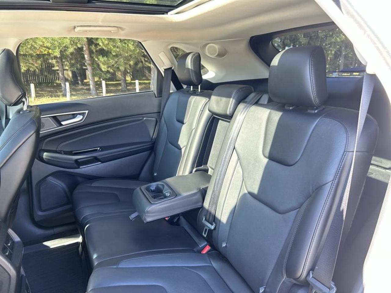 2019 Ford Edge Titanium AWD | Pano. Roof | Leather Seats | Heated Steering Wheel Photo