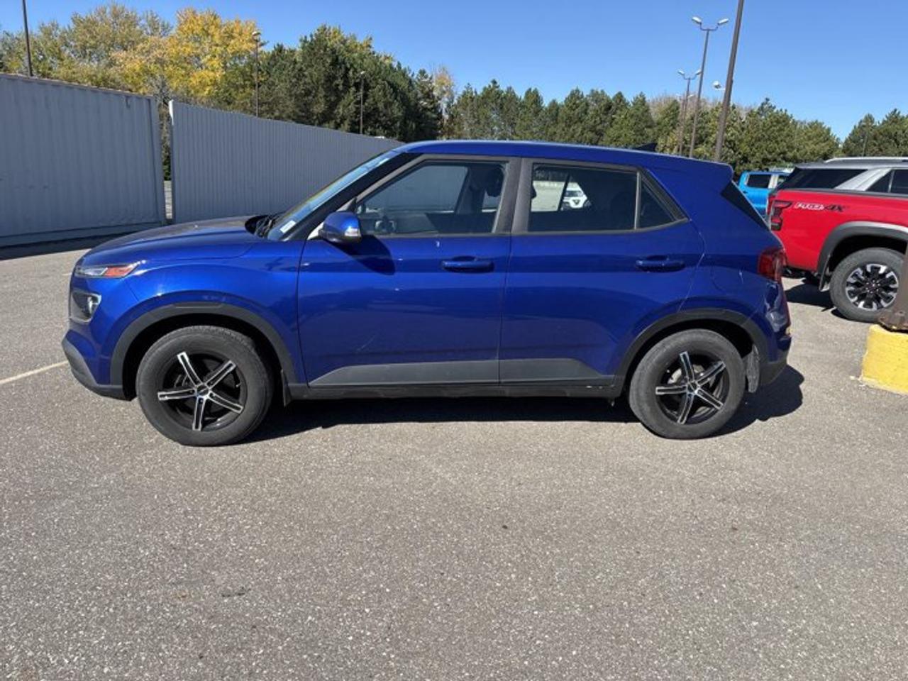 2021 Hyundai Venue Essential | No Accidents Photo