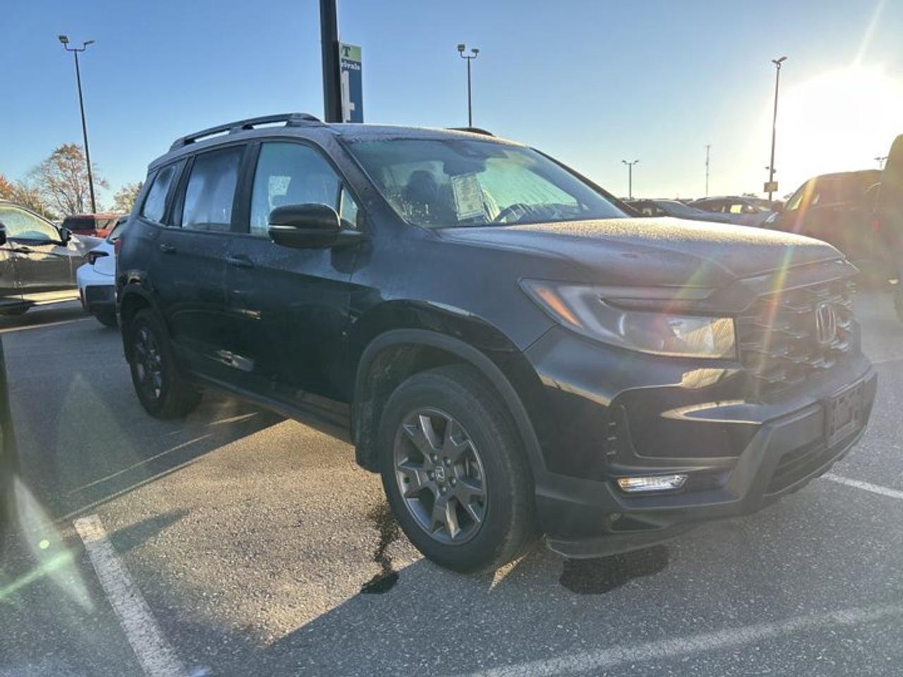 2023 Honda Passport Sport AWD | One Owner | Heated Steering Photo