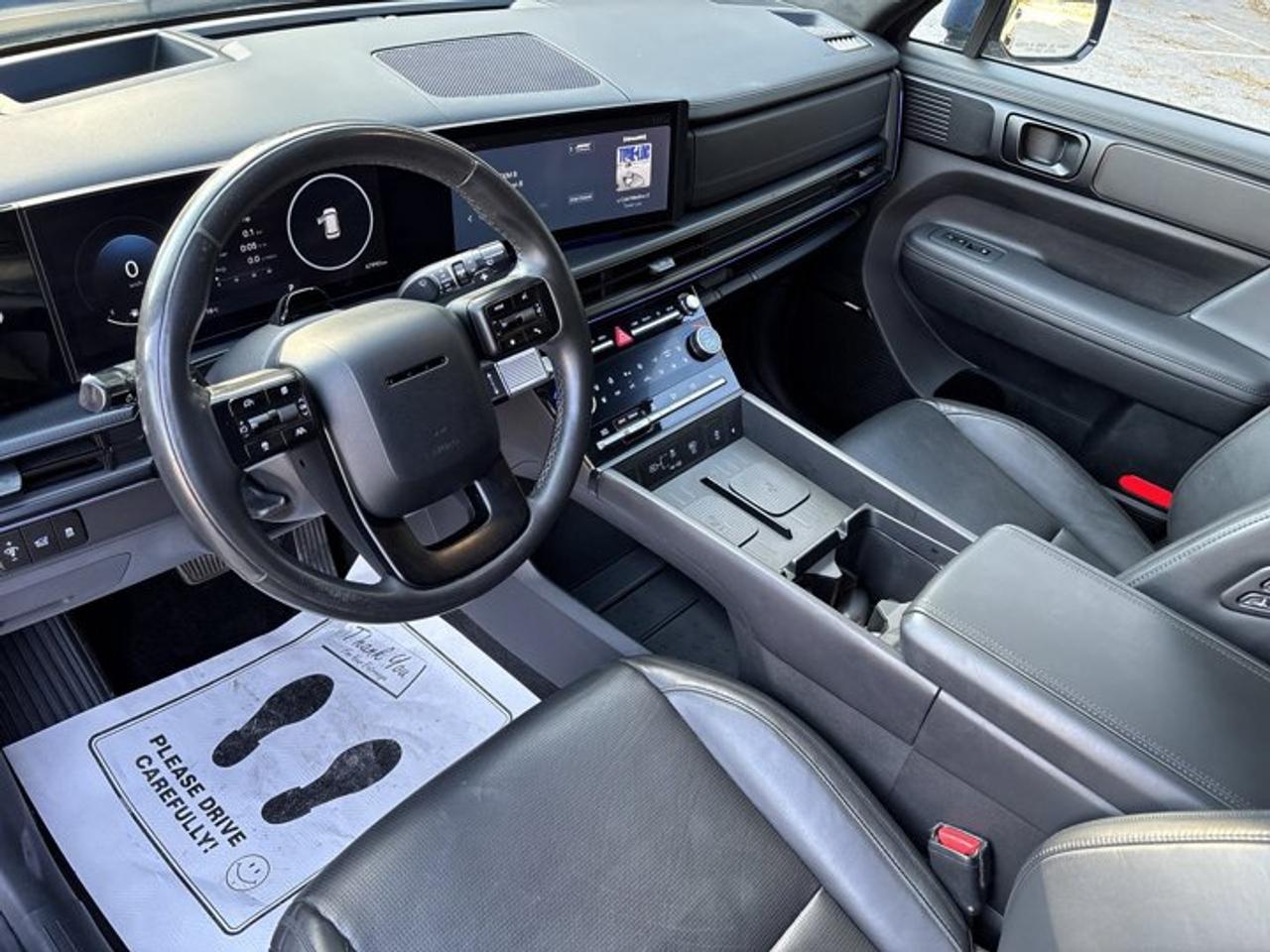 2025 Hyundai Santa Fe Ultimate Calligraphy AWD | One Owner | No Accidents Photo