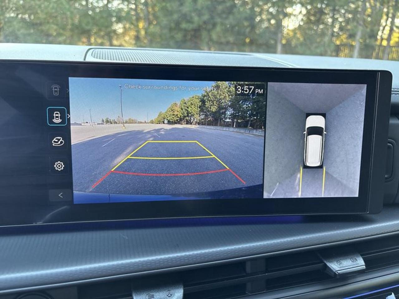 2025 Hyundai Santa Fe Ultimate Calligraphy AWD | One Owner | No Accidents Photo