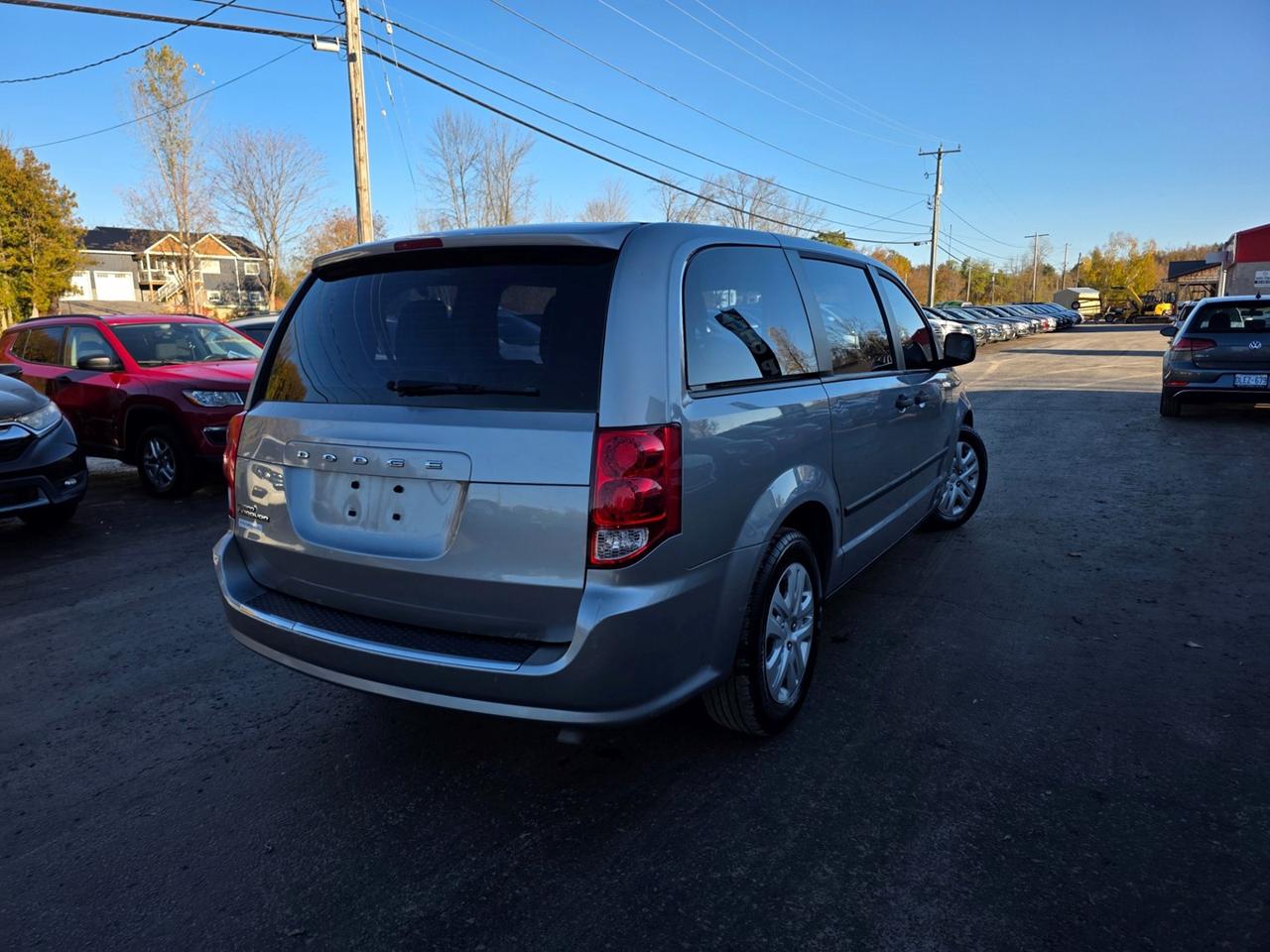 2015 Dodge Grand Caravan SE Photo