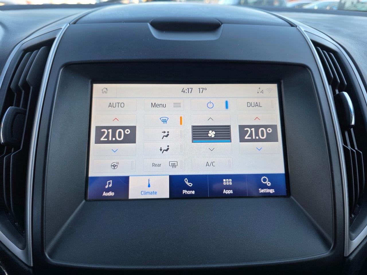 2019 Ford Edge SEL AWD Photo