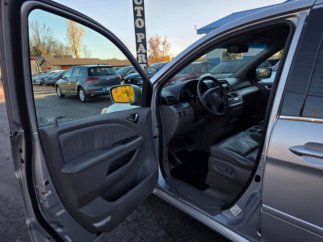 2010 Honda Odyssey EX-L Photo