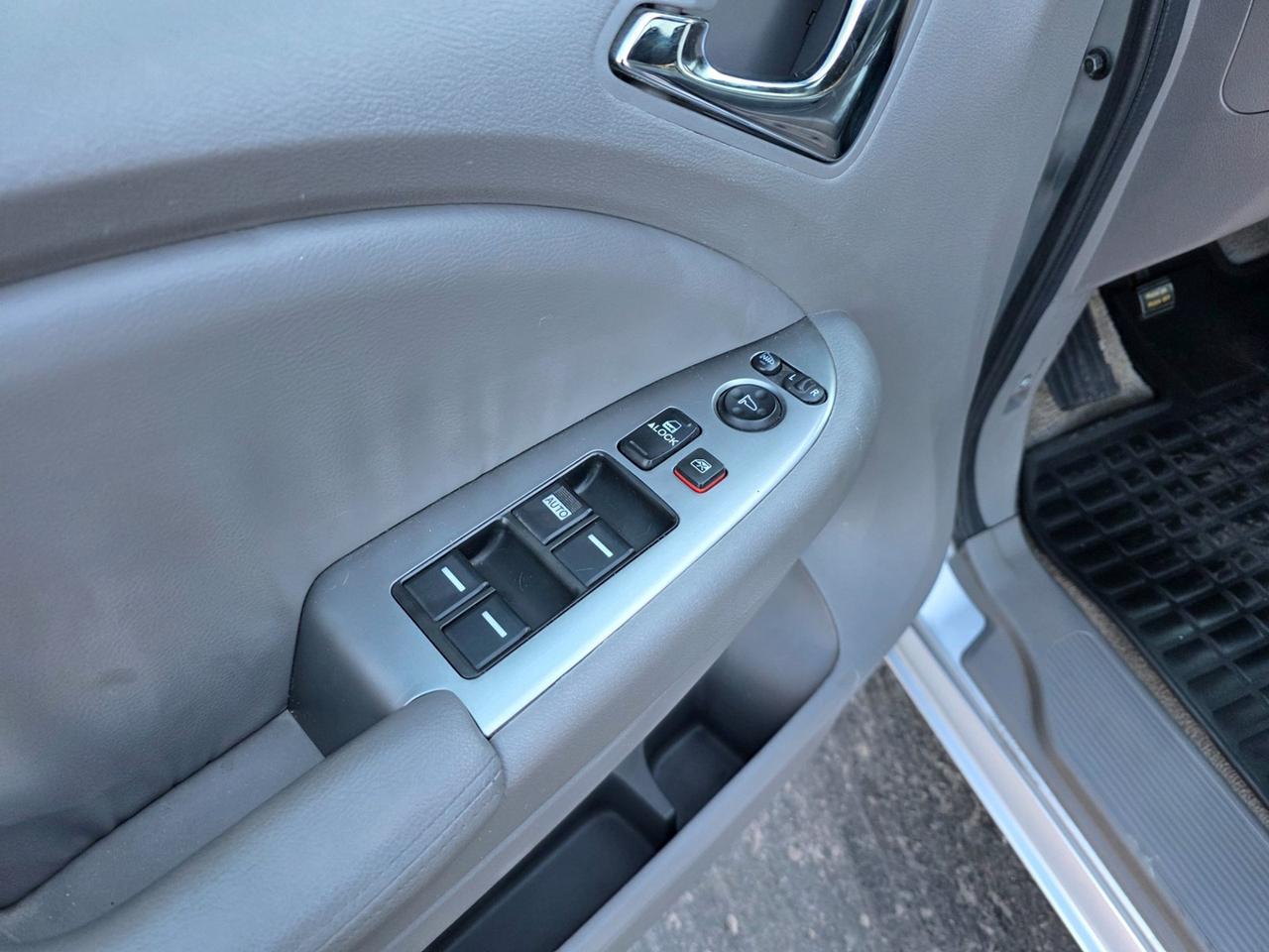 2010 Honda Odyssey EX-L Photo
