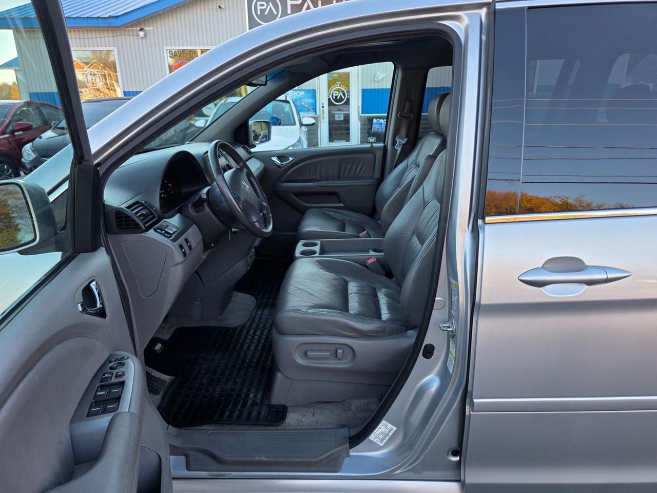 2010 Honda Odyssey EX-L Photo